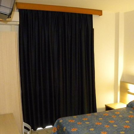 Hotel Santa Cruz リニャーノ・サッビアドーロ エクステリア 写真