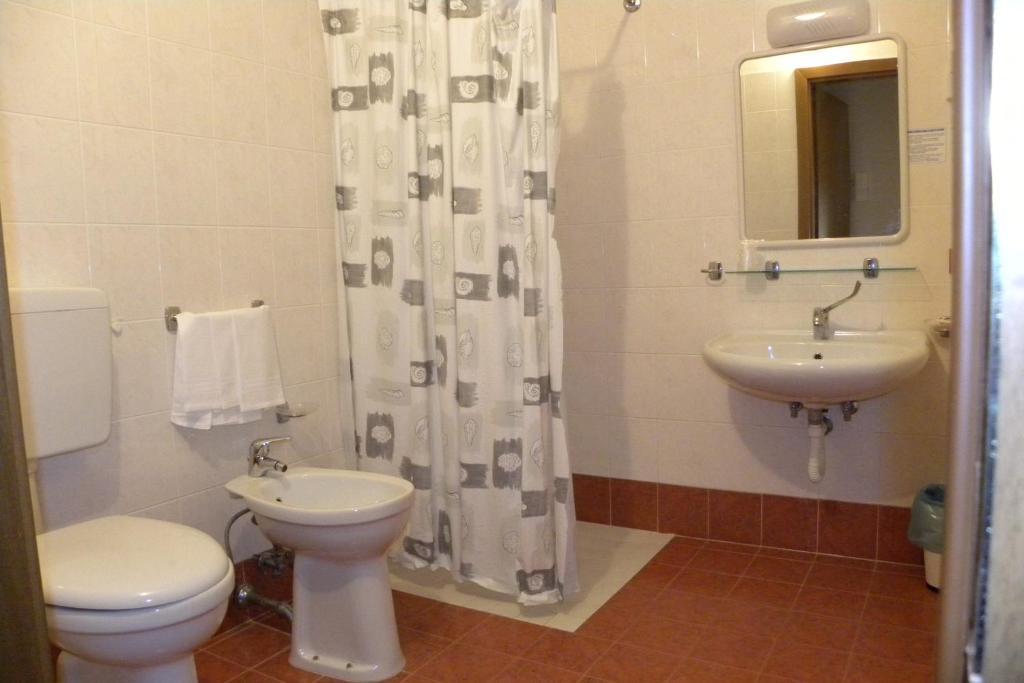 Hotel Santa Cruz リニャーノ・サッビアドーロ 部屋 写真